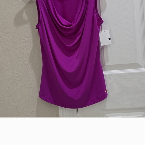 Beautiful blouses size S. Used. Six blouses  $7.00 - Picture 11 of 12